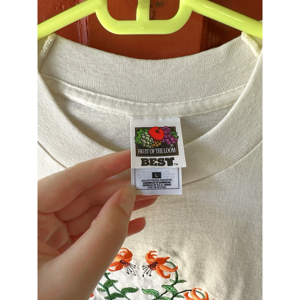 Vintage Embroidered Floral Butterfly T-Shirt Design Unisex Large - Picture 4 of 4